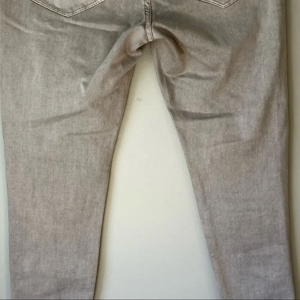 Buckle Black (Gray/Cream) Skinny Jean Size 28x27